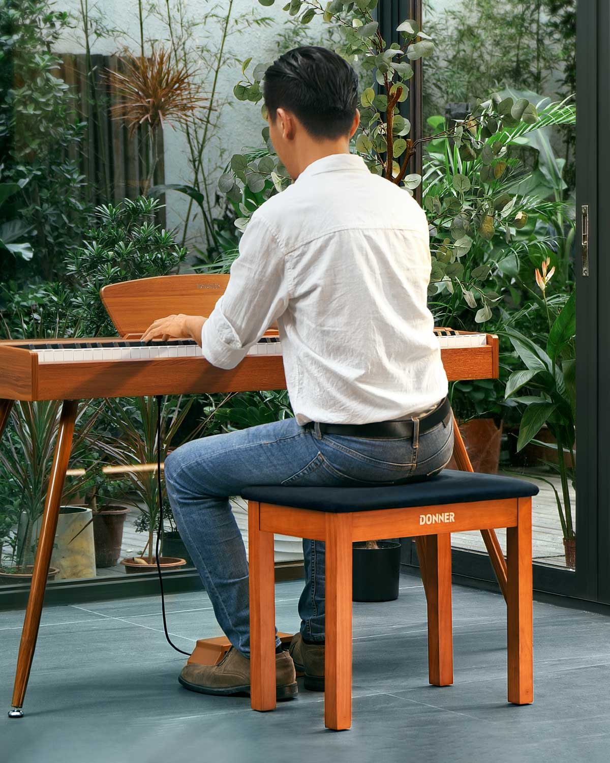 Donner DKB-10 Banco de piano espacioso