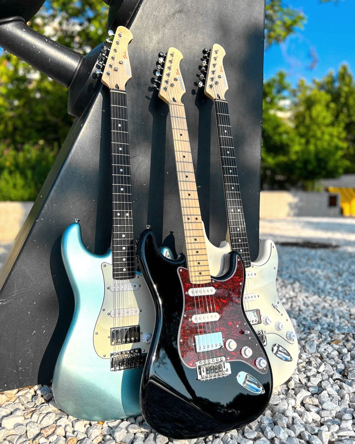 Donner DST-152 Guitarra eléctrica
